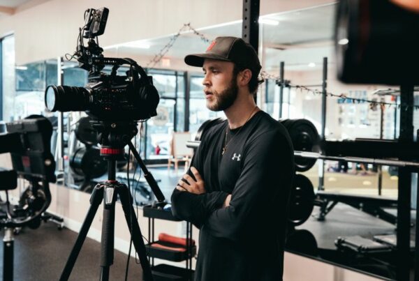 Hire a freelance videographer Dubai